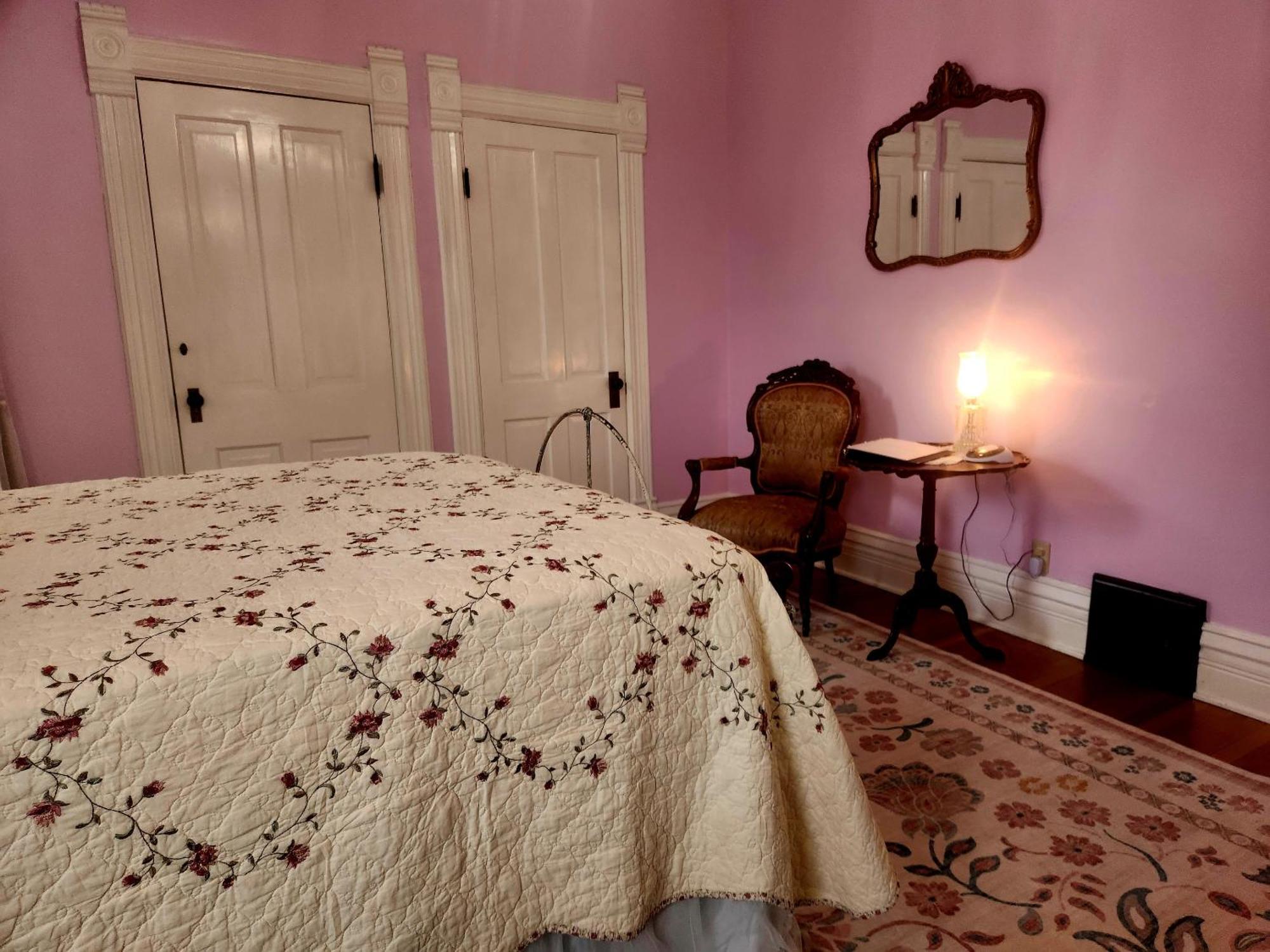 Downen House Bed & Breakfast Pueblo Rum bild