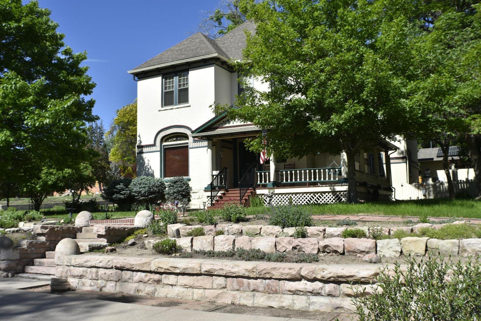 Downen House Bed & Breakfast Pueblo Exteriör bild